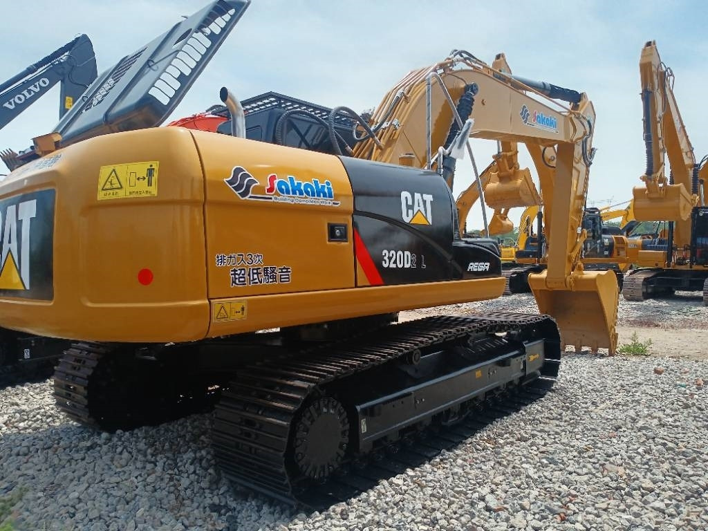 CAT 320D2 - Crawler excavator: picture 1 CAT 320D2 - Crawler excavator: picture 1