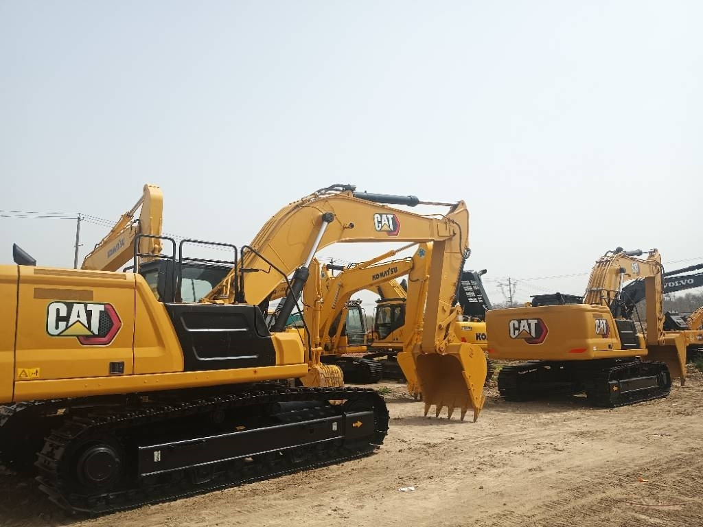 CAT 336GC - Crawler excavator: picture 2 CAT 336GC - Crawler excavator: picture 2