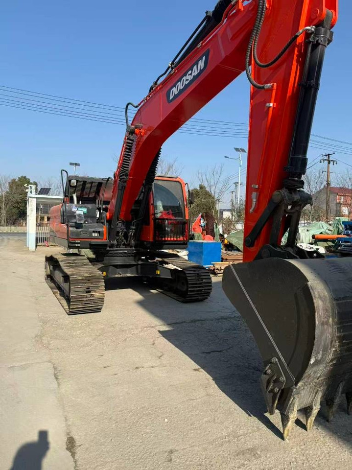 Doosan DX 225 LCA - Crawler excavator: picture 5 Doosan DX 225 LCA - Crawler excavator: picture 5