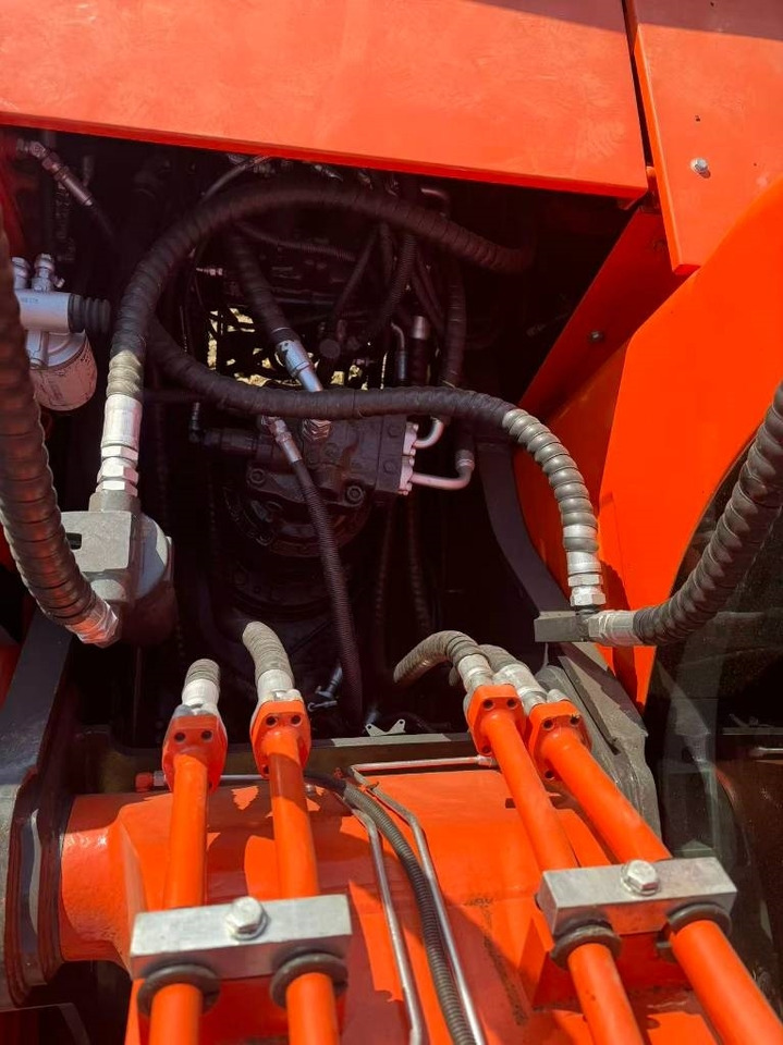 Doosan DX 225 LCA - Crawler excavator: picture 5 Doosan DX 225 LCA - Crawler excavator: picture 5