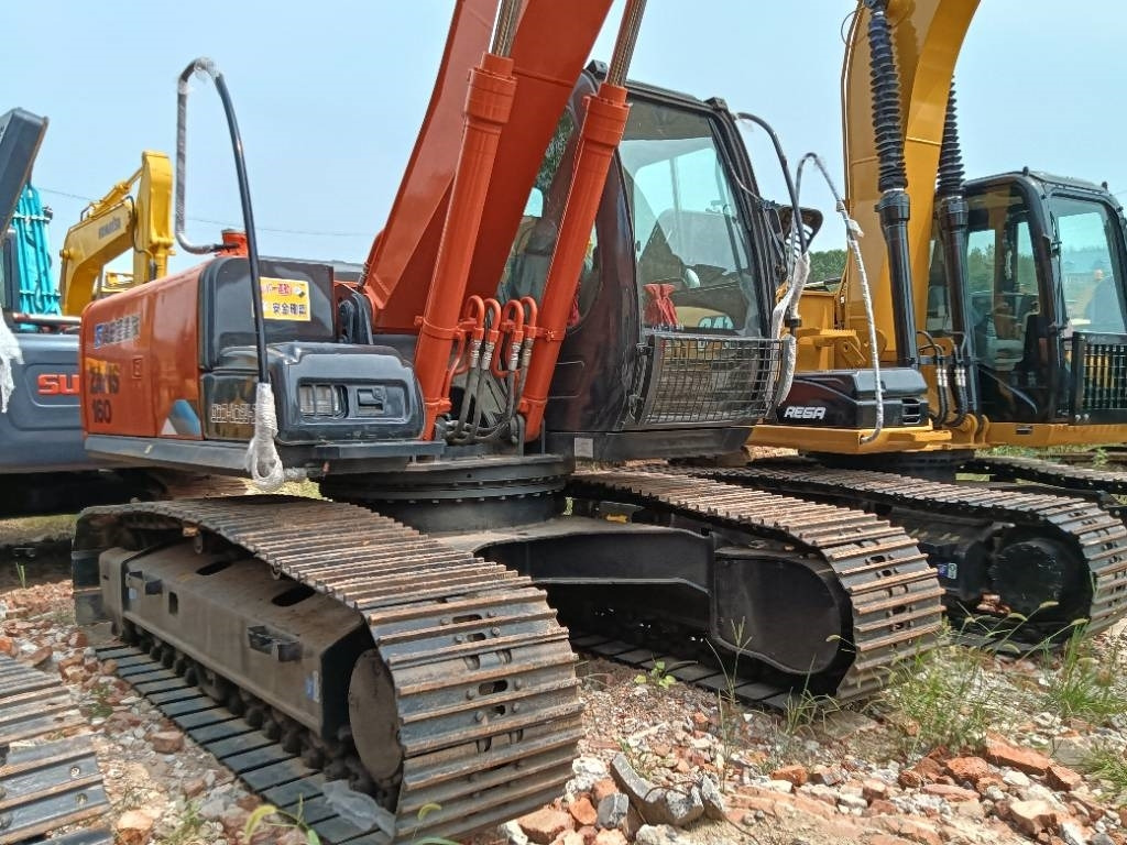 Hitachi ZX 160 - Crawler excavator: picture 1 Hitachi ZX 160 - Crawler excavator: picture 1