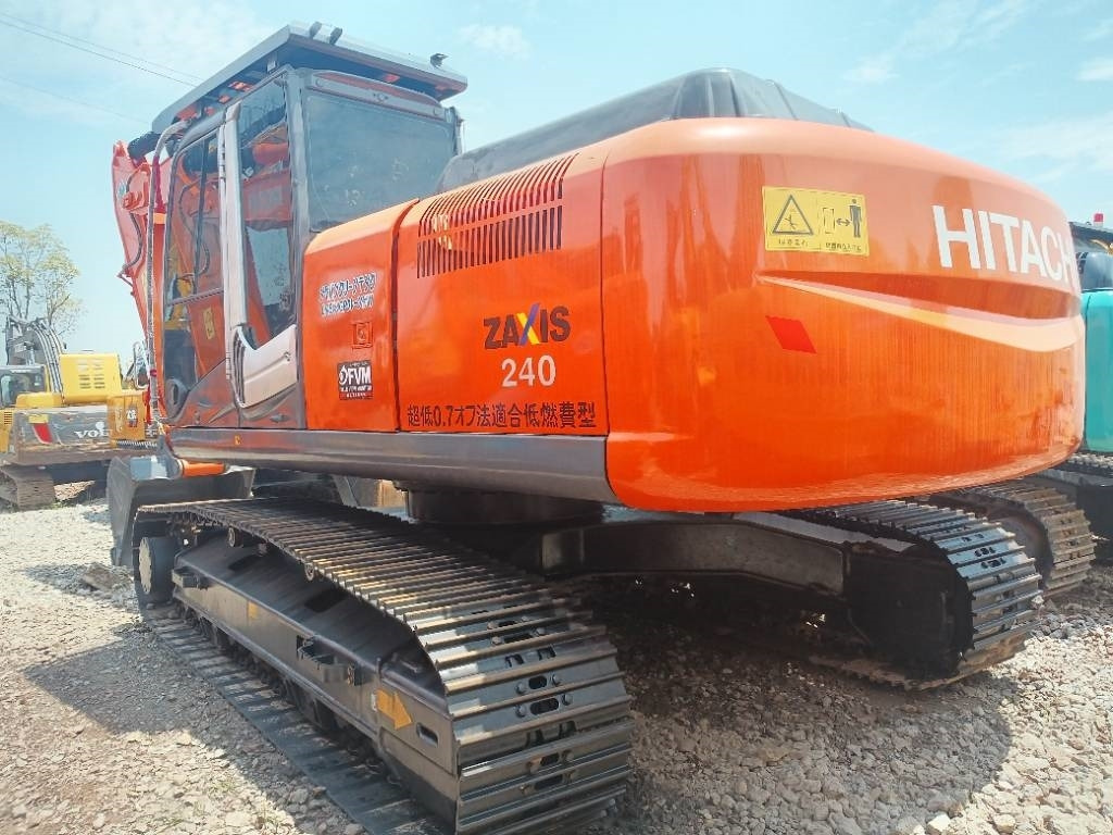 Hitachi ZX 240 - Crawler excavator: picture 1 Hitachi ZX 240 - Crawler excavator: picture 1