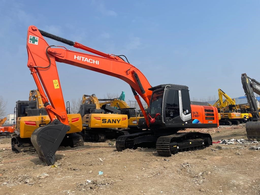Hitachi ZX 240 - Crawler excavator: picture 2 Hitachi ZX 240 - Crawler excavator: picture 2