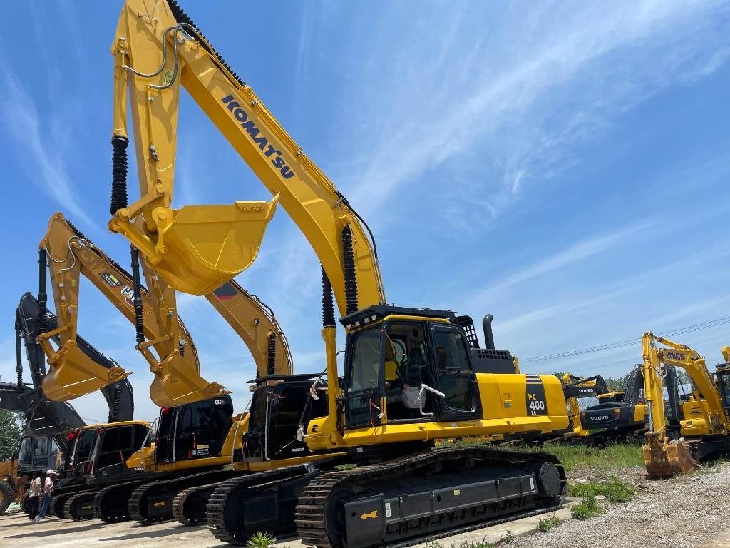 Komatsu PC 400 - Crawler excavator: picture 3 Komatsu PC 400 - Crawler excavator: picture 3