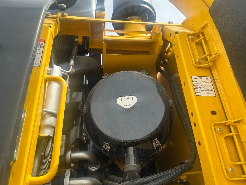 Komatsu PC 450 - Crawler excavator: picture 5 Komatsu PC 450 - Crawler excavator: picture 5