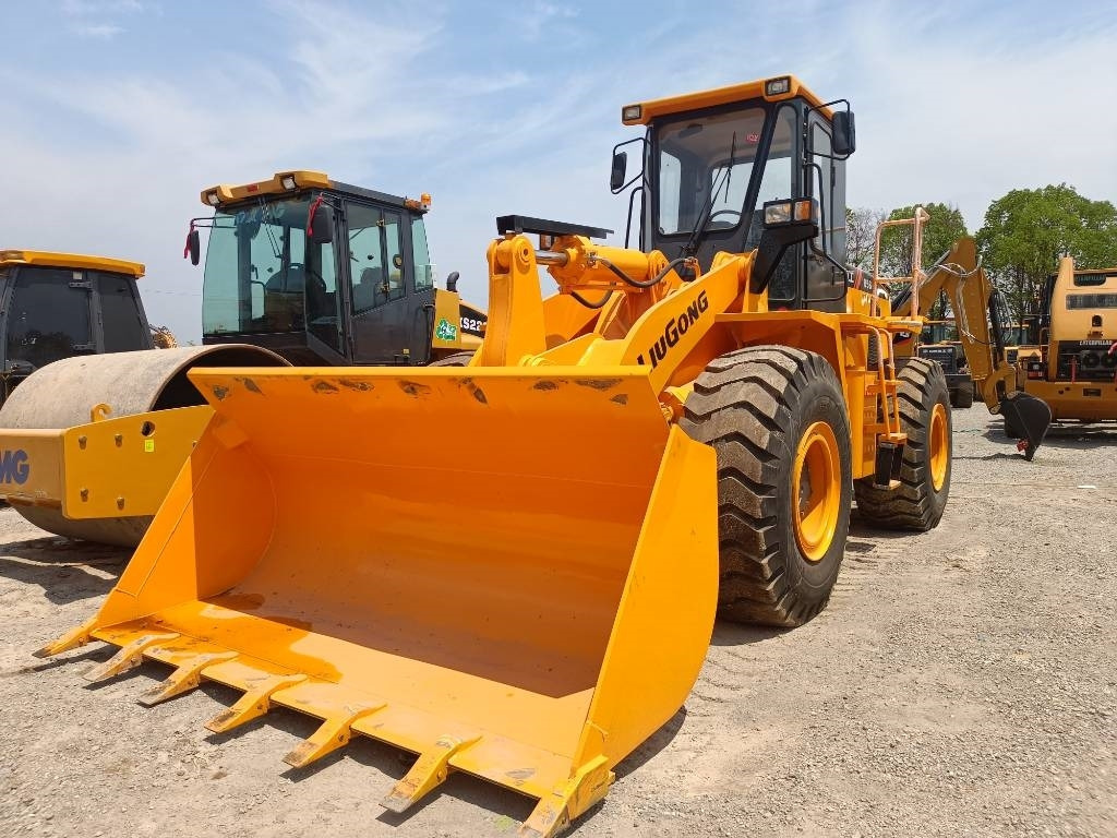 Liugong CLG 856 - Wheel loader: picture 3 Liugong CLG 856 - Wheel loader: picture 3