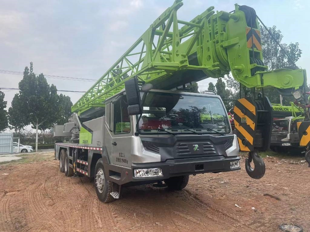 Zoomlion ZTC 500 V - All terrain crane: picture 4 Zoomlion ZTC 500 V - All terrain crane: picture 4