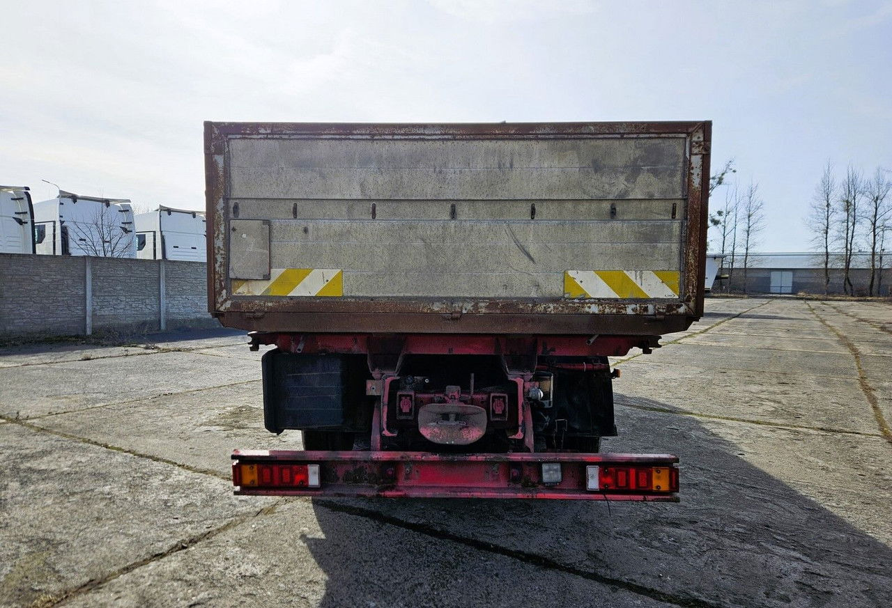 Tipper MAN 26.403: picture 6
