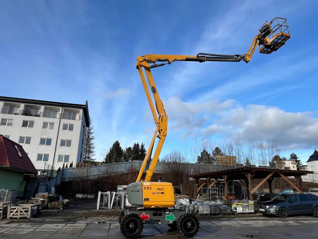 HAULOTTE 16 RTJ PRO, 4x4, 3390 mth - Aerial platform: picture 1 HAULOTTE 16 RTJ PRO, 4x4, 3390 mth - Aerial platform: picture 1