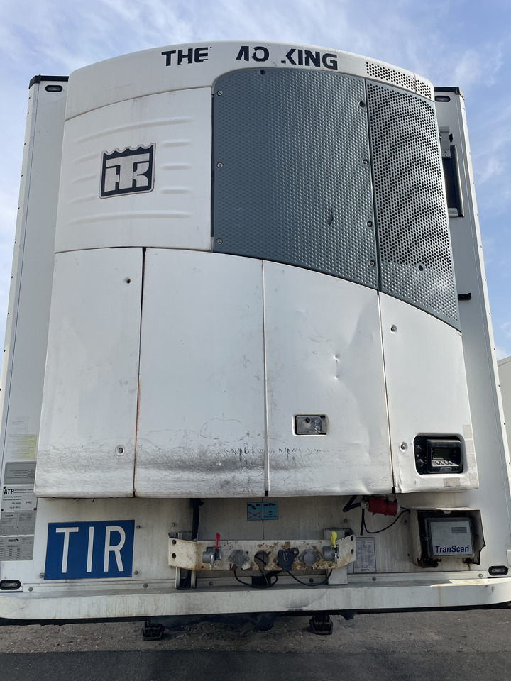 Schmitz SKO 24 with meat hooks - Refrigerator semi-trailer: picture 3 Schmitz SKO 24 with meat hooks - Refrigerator semi-trailer: picture 3