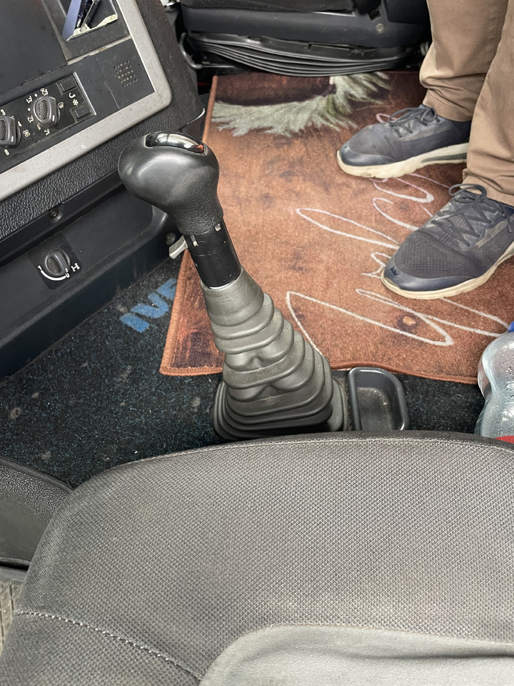 Iveco Stralis AS 440S45 - Tractor unit: picture 4 Iveco Stralis AS 440S45 - Tractor unit: picture 4