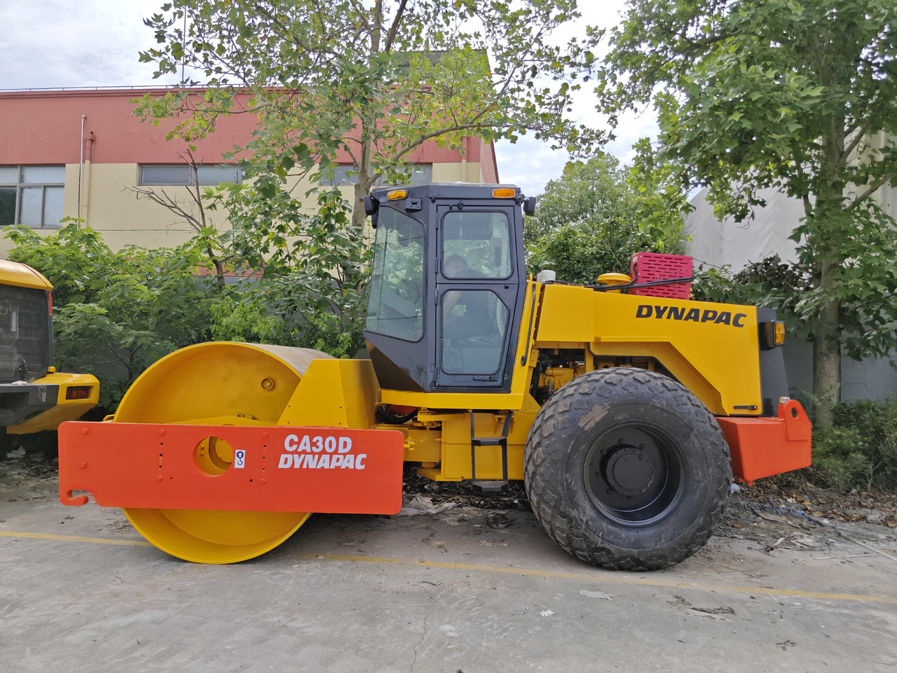 DYNAPAC CA30D USED ROAD ROLLER - Compactor: picture 2 DYNAPAC CA30D USED ROAD ROLLER - Compactor: picture 2
