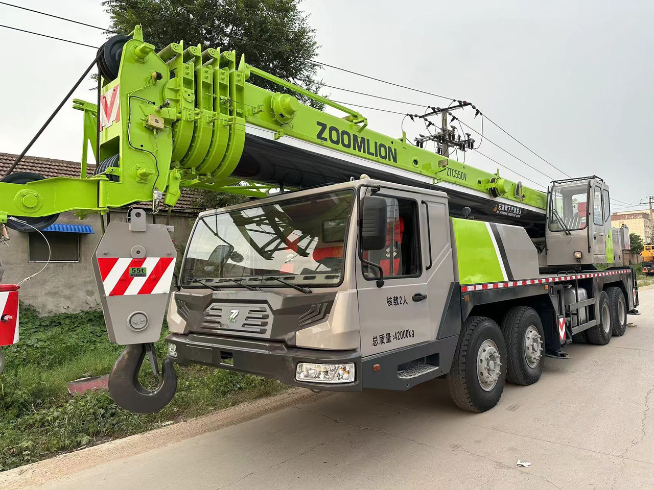 Zoomlion ztc550 used 55ton truck crane - Mobile crane: picture 2 Zoomlion ztc550 used 55ton truck crane - Mobile crane: picture 2