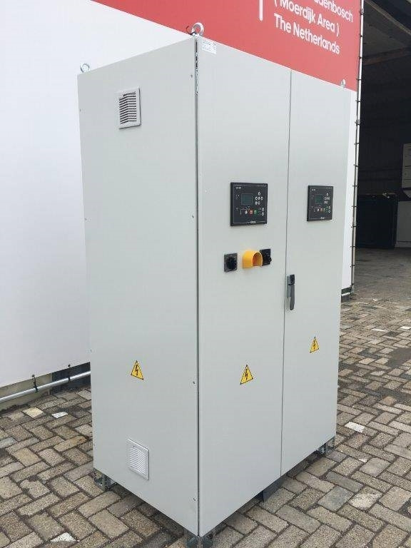 ABB Synchronization Panel - DPX-27550 - Construction equipment: picture 2 ABB Synchronization Panel - DPX-27550 - Construction equipment: picture 2