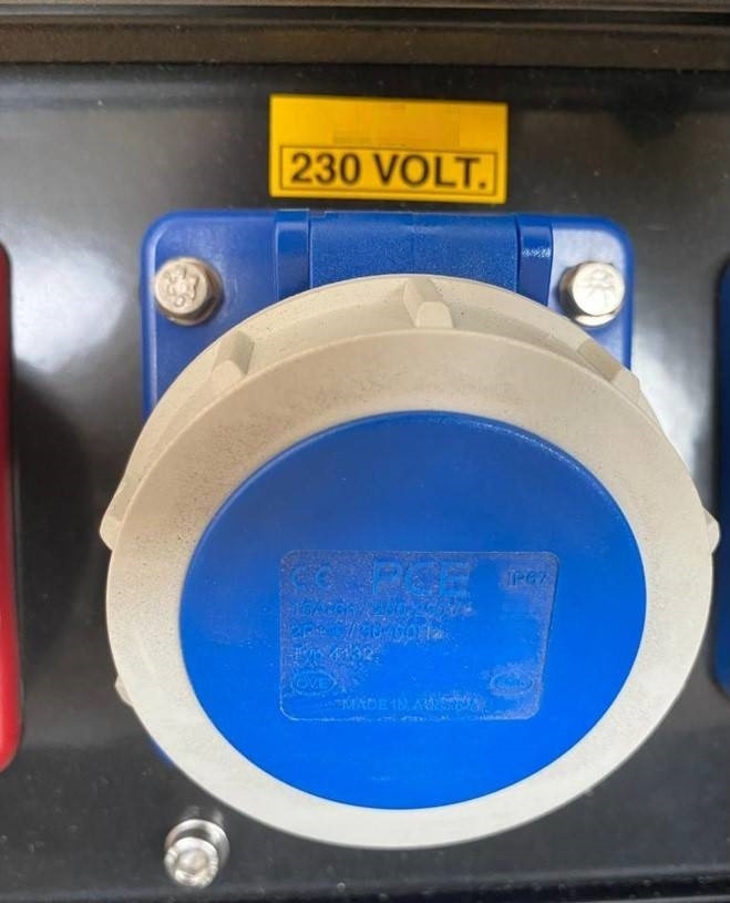 Socket Box 20 kVA - 32A - 2x 16A - IPX8 - DPX-2806 - Construction equipment: picture 5 Socket Box 20 kVA - 32A - 2x 16A - IPX8 - DPX-2806 - Construction equipment: picture 5