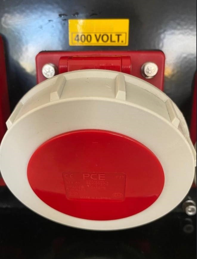 Socket Box 75-160 kVA - 63A - 32A - 2x 16A - IP8X - Construction equipment: picture 4 Socket Box 75-160 kVA - 63A - 32A - 2x 16A - IP8X - Construction equipment: picture 4