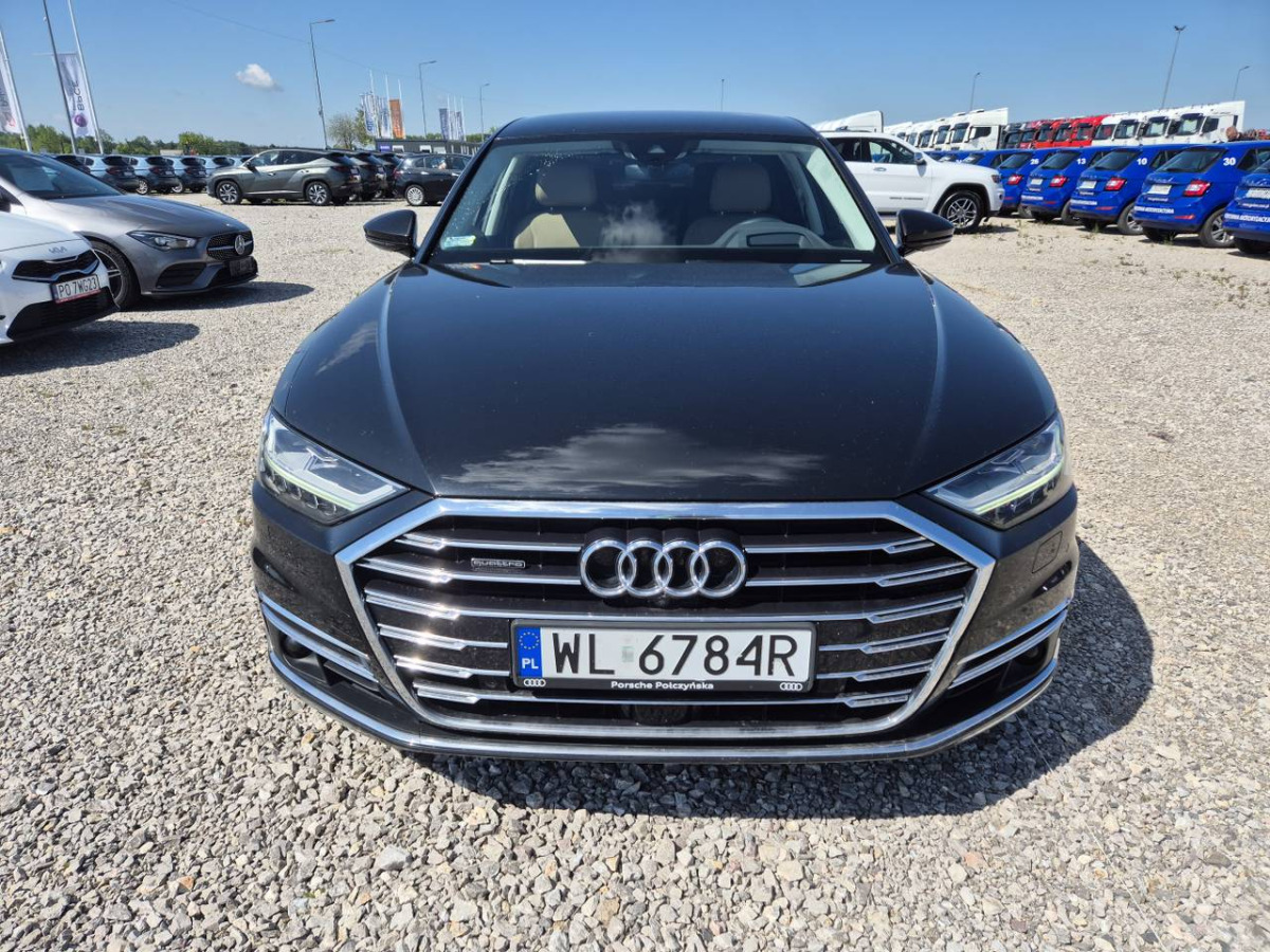AUDI A8 SEDAN - Sedan: picture 2 AUDI A8 SEDAN - Sedan: picture 2