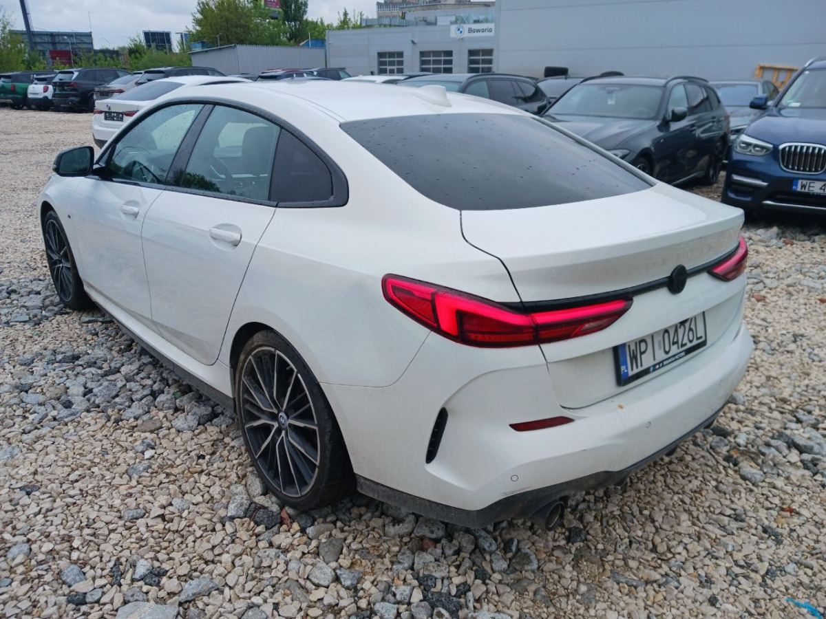 BMW 218i M Sport SEDAN - Sedan: picture 4 BMW 218i M Sport SEDAN - Sedan: picture 4