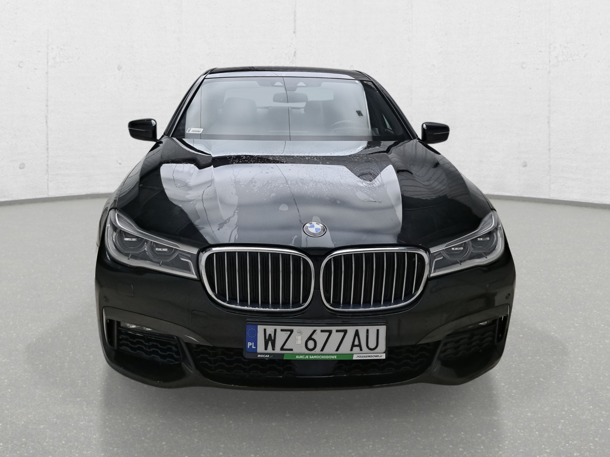 BMW 750d xDrive SEDAN - Sedan: picture 3 BMW 750d xDrive SEDAN - Sedan: picture 3