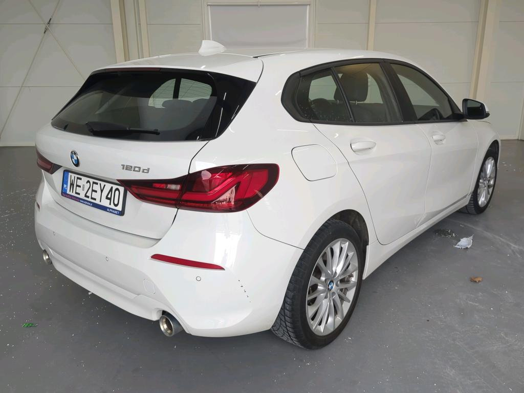 BMW SERIA 1 HATCHBACK - Car: picture 3 BMW SERIA 1 HATCHBACK - Car: picture 3