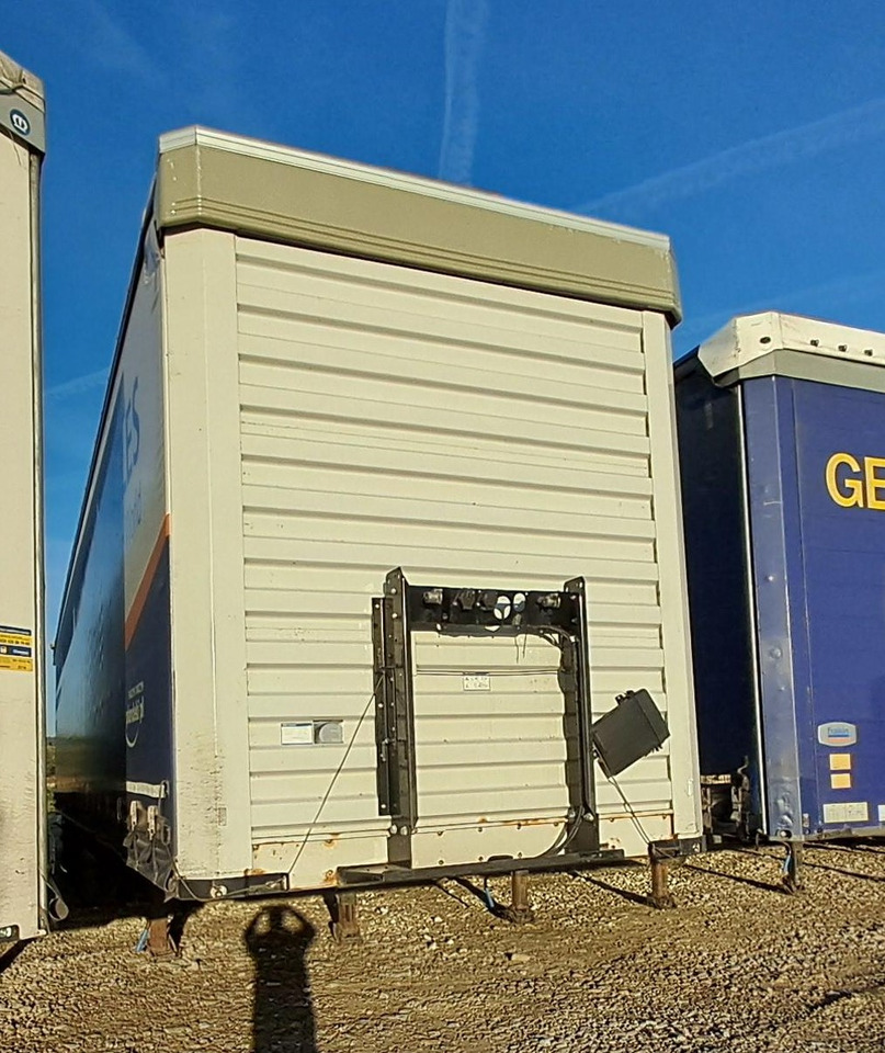 CIMC VEHICLES FIRANA - Curtainsider trailer: picture 1 CIMC VEHICLES FIRANA - Curtainsider trailer: picture 1