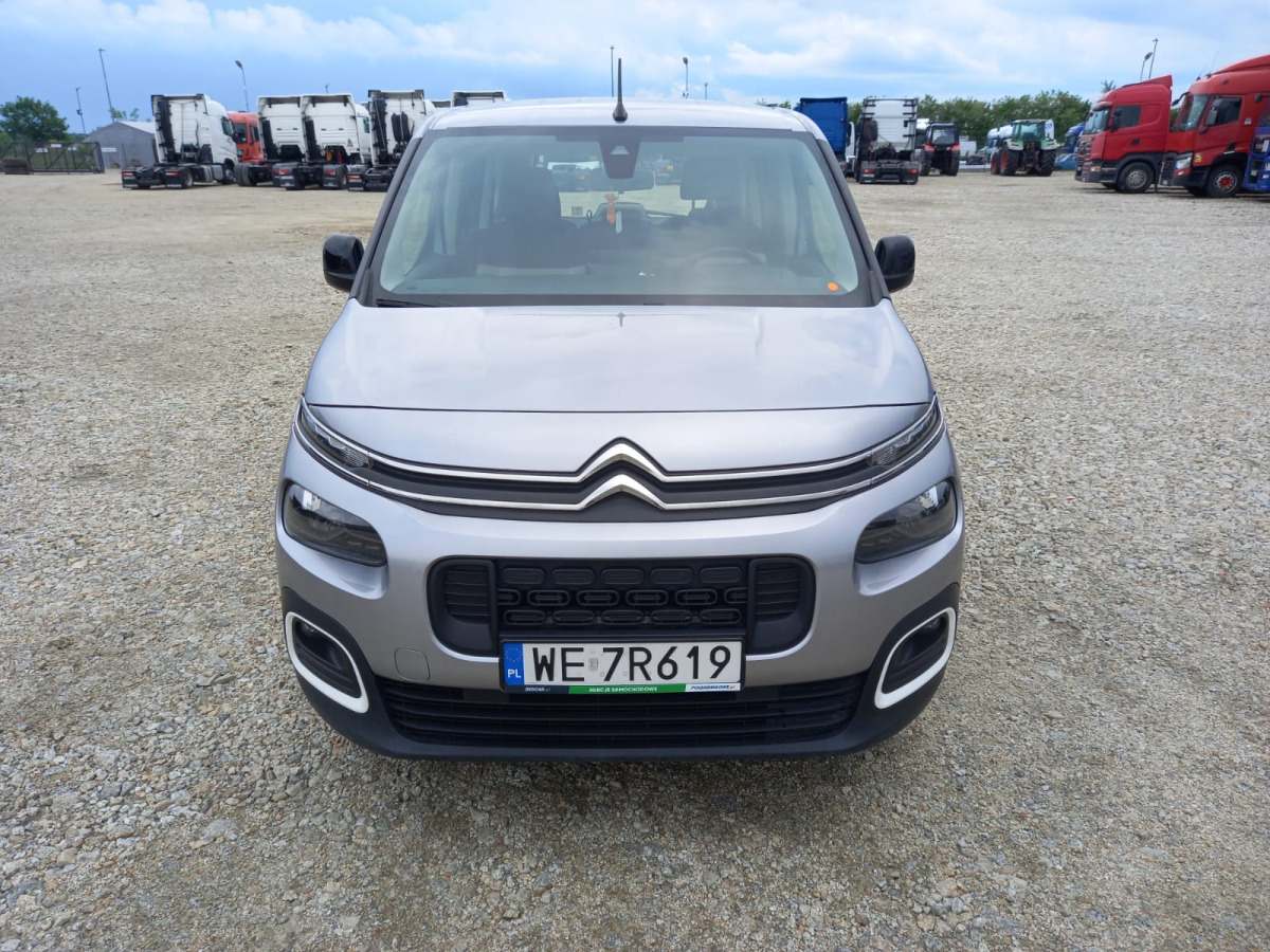 CITROEN BERLINGO MINIVAN - Car: picture 2 CITROEN BERLINGO MINIVAN - Car: picture 2