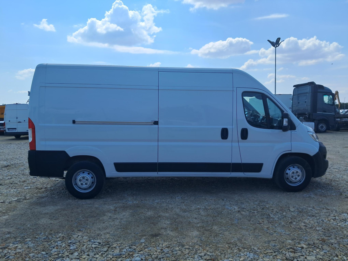 CITROEN JUMPER FURGON BLASZAK - Panel van: picture 4 CITROEN JUMPER FURGON BLASZAK - Panel van: picture 4