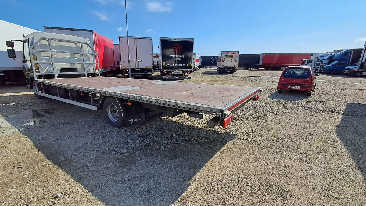 DAF LF230 FA 108/ZPL + NACZEPA REDOS - Dropside/ Flatbed truck: picture 5 DAF LF230 FA 108/ZPL + NACZEPA REDOS - Dropside/ Flatbed truck: picture 5