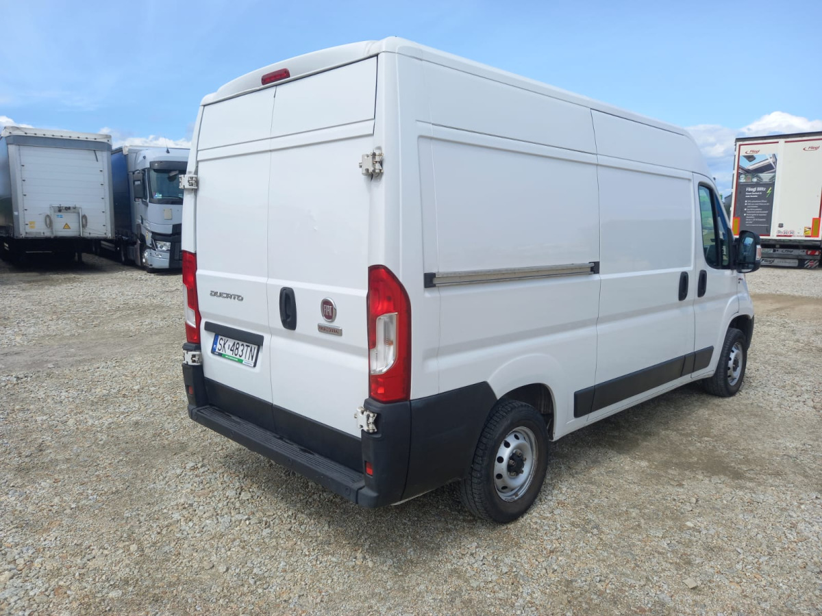FIAT DUCATO FURGON BLASZAK - Panel van: picture 5 FIAT DUCATO FURGON BLASZAK - Panel van: picture 5
