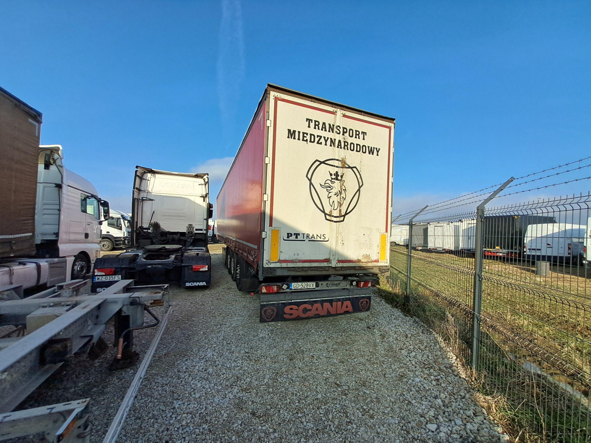 FLIEGL SDS 390 KURTYNOWA - Curtainsider trailer: picture 4 FLIEGL SDS 390 KURTYNOWA - Curtainsider trailer: picture 4