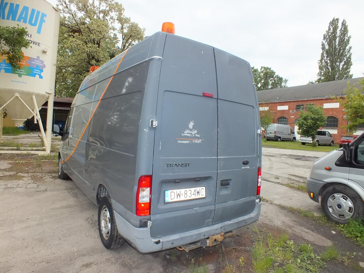 FORD FT 300 FURGON BLASZAK - Panel van: picture 4 FORD FT 300 FURGON BLASZAK - Panel van: picture 4