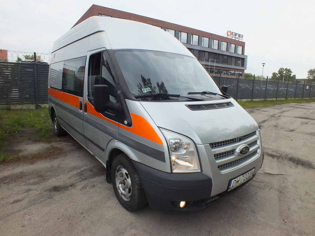 FORD FT 300 FURGON BLASZAK - Panel van: picture 1 FORD FT 300 FURGON BLASZAK - Panel van: picture 1