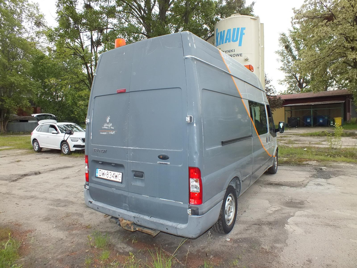 FORD FT 300 FURGON BLASZAK - Panel van: picture 3 FORD FT 300 FURGON BLASZAK - Panel van: picture 3