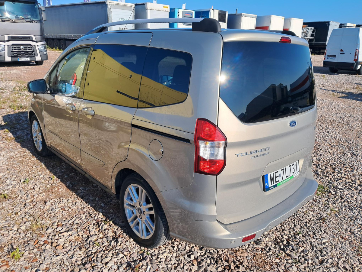 FORD TOURNEO COURIER MINIVAN - Car: picture 4 FORD TOURNEO COURIER MINIVAN - Car: picture 4