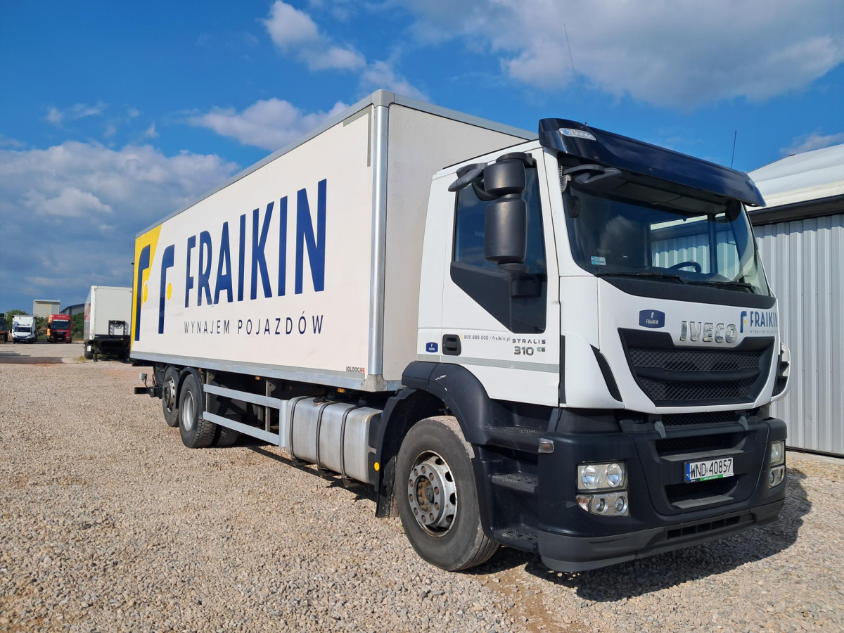 Box truck IVECO/IPL AD260SY/P/ZF KONTENER Z WINDĄ: picture 1