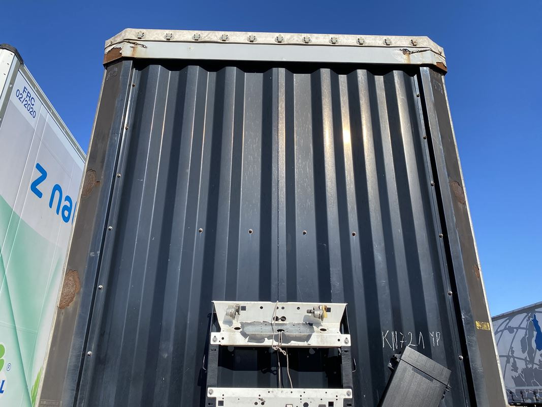 KRONE KURTYNOWA - Curtainsider trailer: picture 2 KRONE KURTYNOWA - Curtainsider trailer: picture 2