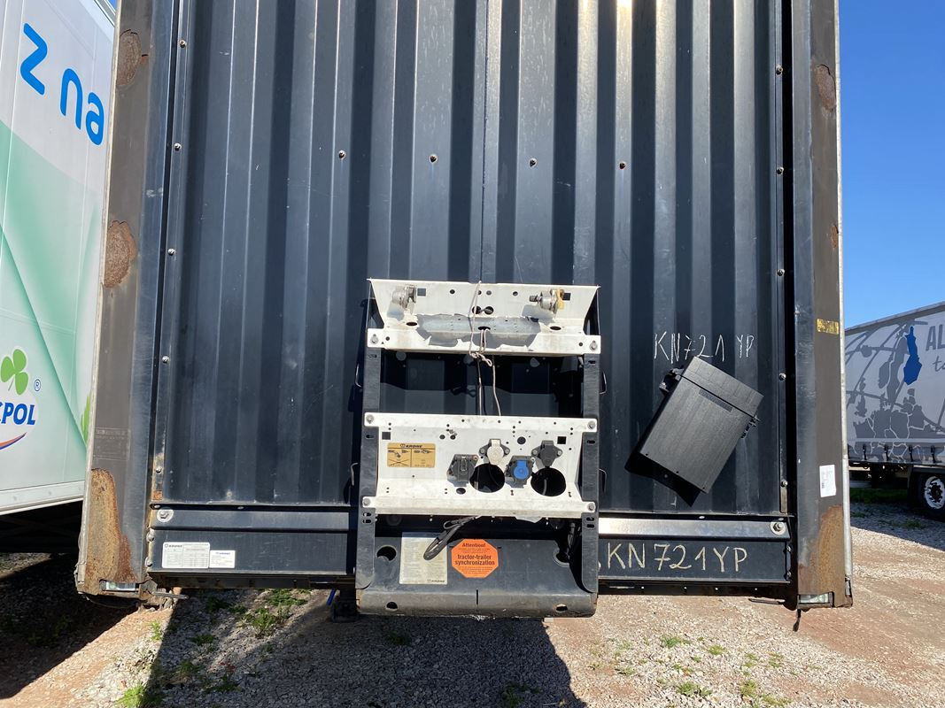 KRONE KURTYNOWA - Curtainsider trailer: picture 3 KRONE KURTYNOWA - Curtainsider trailer: picture 3