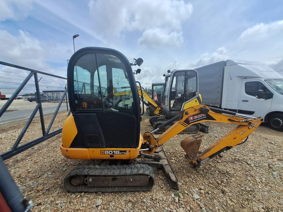 Koparka – JCB 8018CTS – 2016 – 14,7 kW – kabina, hydraulika - Mini excavator: picture 4 Koparka – JCB 8018CTS – 2016 – 14,7 kW – kabina, hydraulika - Mini excavator: picture 4