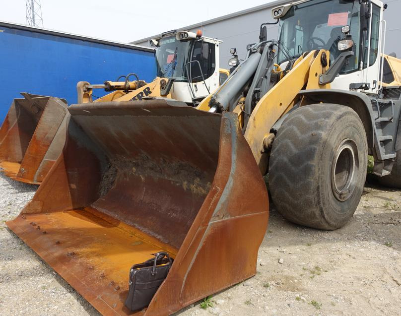 Ładowarka kołowa LIEBHERR L566 XPOWER - 2016 - 200kW - 27,5t - Wheel loader: picture 2 Ładowarka kołowa LIEBHERR L566 XPOWER - 2016 - 200kW - 27,5t - Wheel loader: picture 2