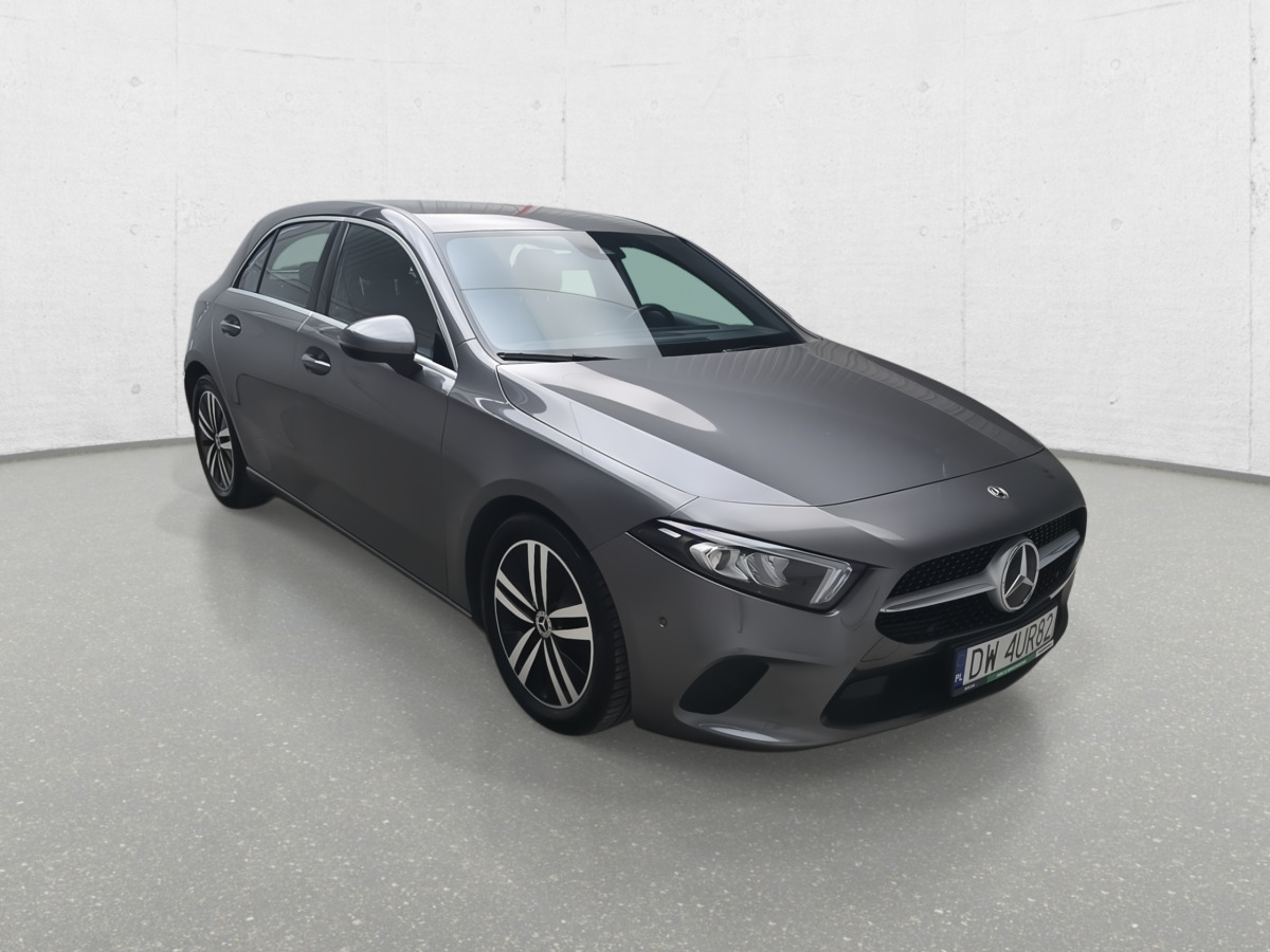 MERCEDES BENZ A 180 HATCHBACK - Hatchback: picture 2 MERCEDES BENZ A 180 HATCHBACK - Hatchback: picture 2