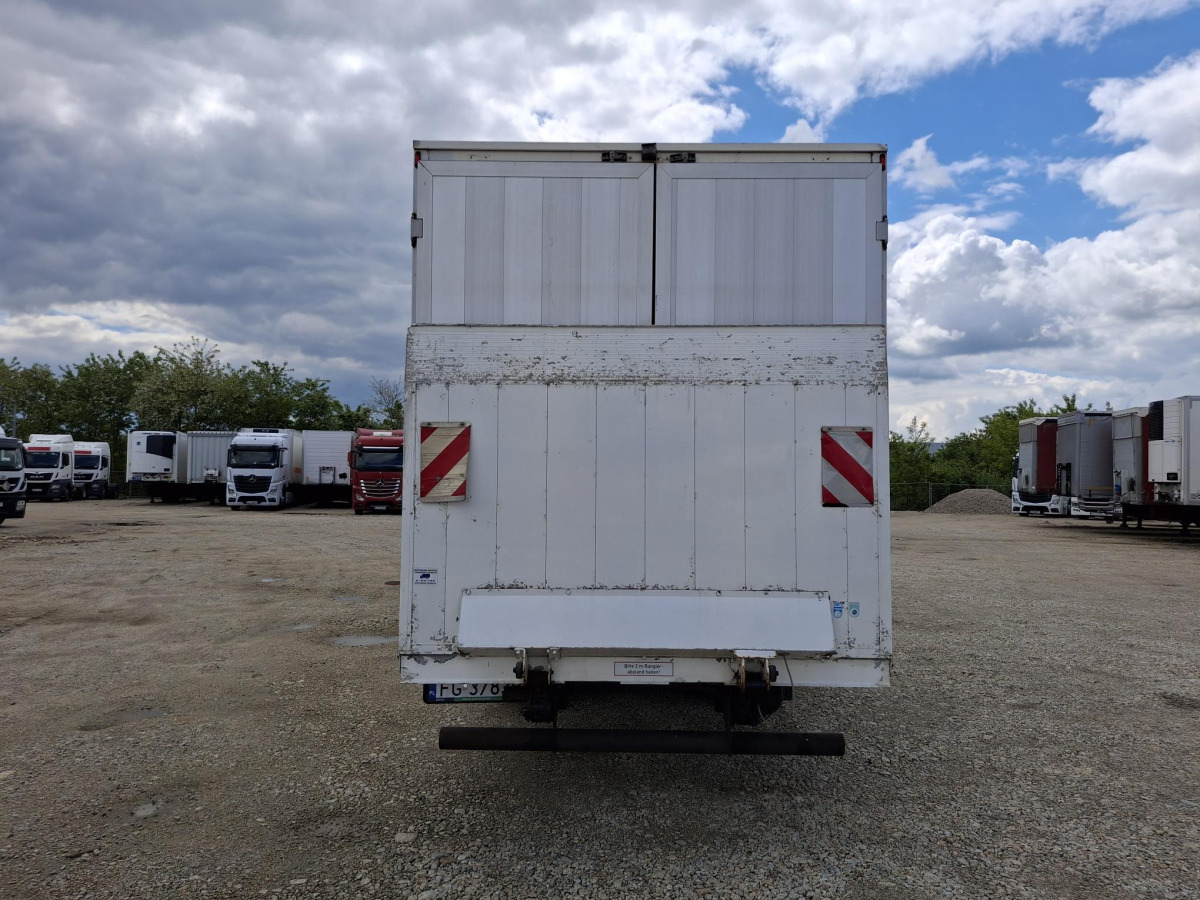 MERCEDES BENZ ATEGO KONTENER Z WINDĄ - Box truck: picture 4 MERCEDES BENZ ATEGO KONTENER Z WINDĄ - Box truck: picture 4