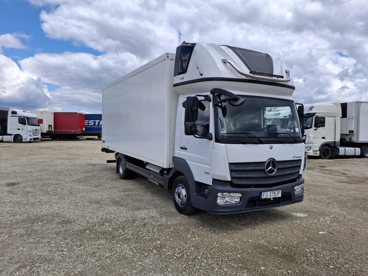 MERCEDES BENZ ATEGO KONTENER Z WINDĄ - Box truck: picture 1 MERCEDES BENZ ATEGO KONTENER Z WINDĄ - Box truck: picture 1