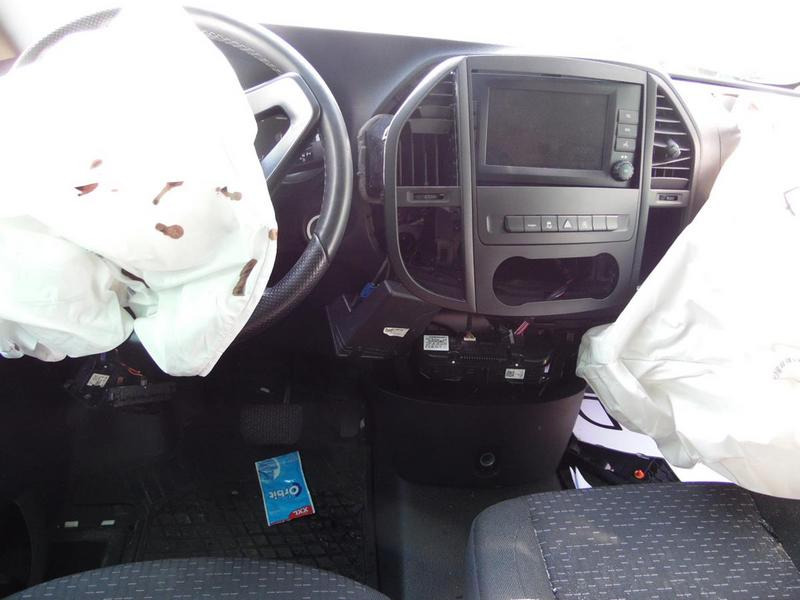 MERCEDES BENZ VITO VAN - Car: picture 5 MERCEDES BENZ VITO VAN - Car: picture 5