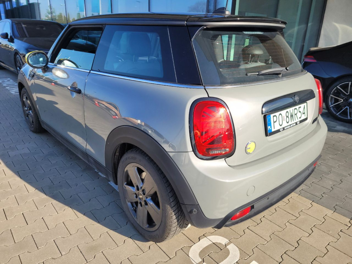 MINI Cooper SE Classic Trim HATCHBACK - Hatchback: picture 4 MINI Cooper SE Classic Trim HATCHBACK - Hatchback: picture 4