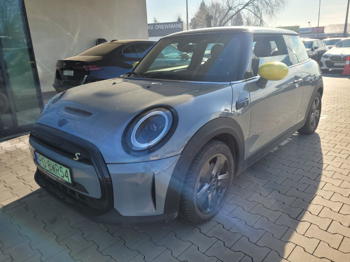MINI Cooper SE Classic Trim HATCHBACK - Hatchback: picture 2 MINI Cooper SE Classic Trim HATCHBACK - Hatchback: picture 2