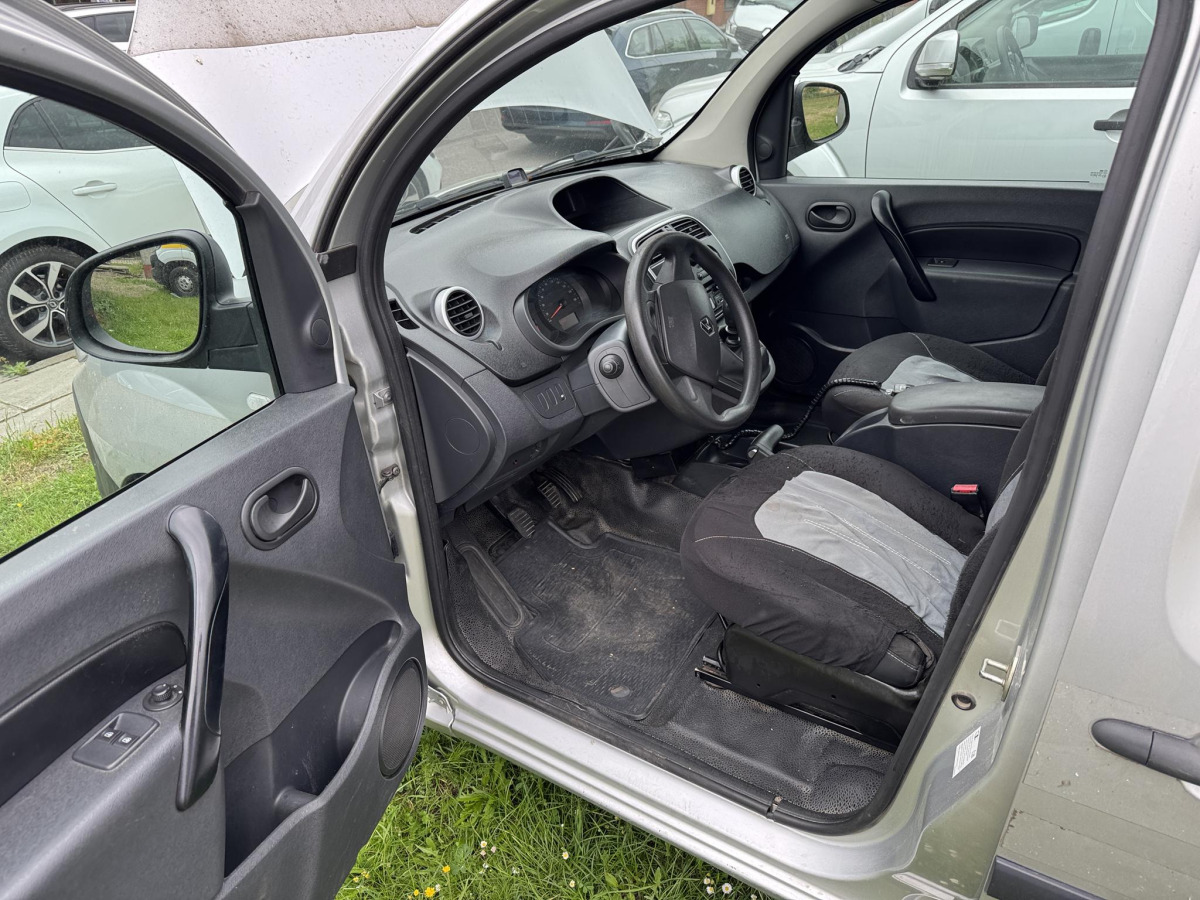 RENAULT KANGOO FURGON BLASZAK - Panel van: picture 5 RENAULT KANGOO FURGON BLASZAK - Panel van: picture 5
