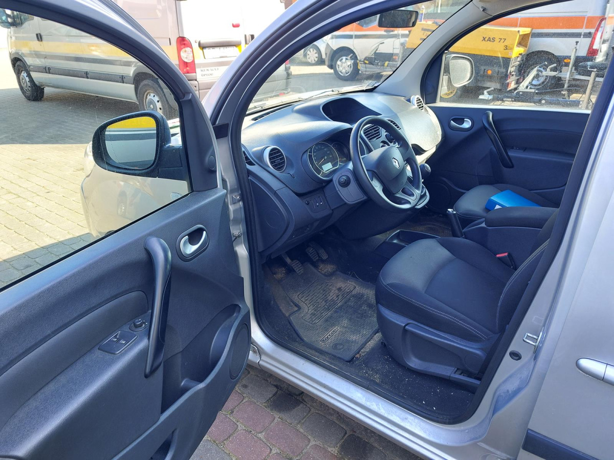 RENAULT KANGOO MINIVAN - Car: picture 5 RENAULT KANGOO MINIVAN - Car: picture 5