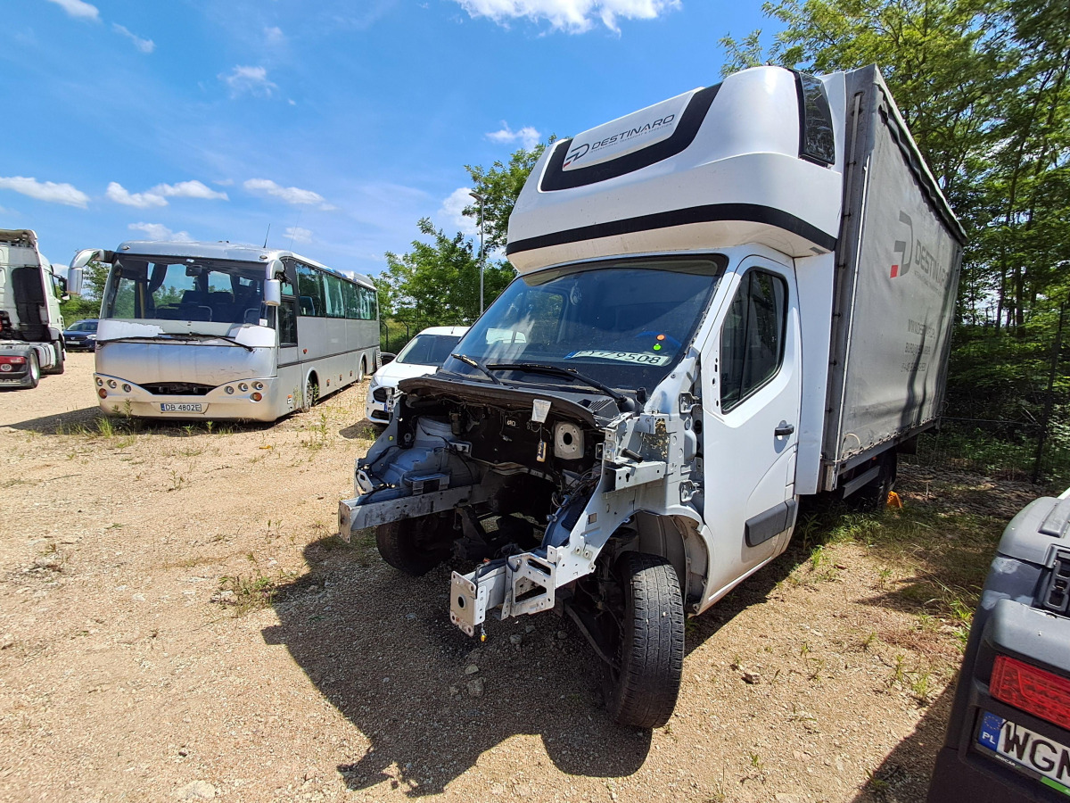 RENAULT Master PLANDEKA - Curtain side van: picture 3 RENAULT Master PLANDEKA - Curtain side van: picture 3