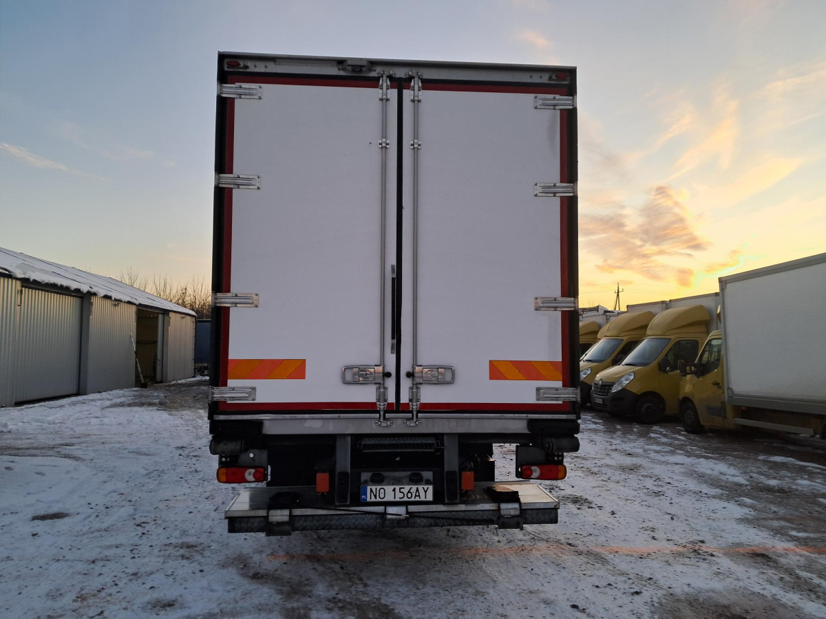 RENAULT PREMIUM CHŁODNIA Z AGREGATEM - Refrigerator truck: picture 4 RENAULT PREMIUM CHŁODNIA Z AGREGATEM - Refrigerator truck: picture 4