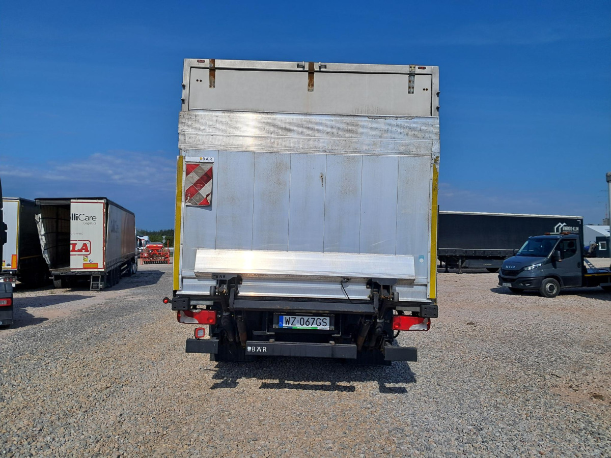 SCANIA P250 CHŁODNIA - Refrigerator truck: picture 5 SCANIA P250 CHŁODNIA - Refrigerator truck: picture 5